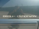 2005 Chevrolet Uplander LT Braun Entervan Marks and Logos