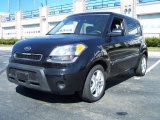 2010 Kia Soul +