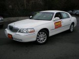 2010 Lincoln Town Car Signature Limited