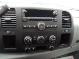 2011 Chevrolet Silverado 2500HD Regular Cab 4x4 Controls
