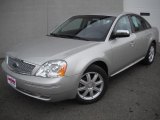 Ford Five Hundred Data, Info and Specs