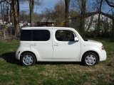2010 White Pearl Nissan Cube 1.8 S #47636197