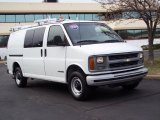 2000 Chevrolet Express G2500 Commercial Front 3/4 View