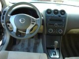 2008 Nissan Altima 2.5 S Dashboard