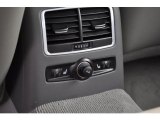 2008 Audi A6 4.2 quattro Sedan Controls