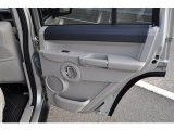 2009 Jeep Commander Overland 4x4 Door Panel