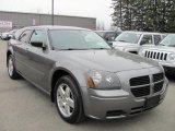 Mineral Gray Metallic Dodge Magnum in 2005