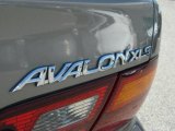 Toyota Avalon 1999 Badges and Logos