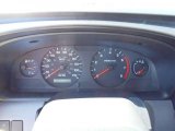 2000 Nissan Frontier XE Crew Cab Gauges