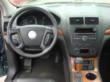 2009 Saturn Outlook XR AWD Dashboard