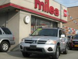 Liquid Silver Metallic Mitsubishi Endeavor in 2006