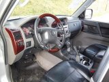2001 Mitsubishi Montero Limited 4x4 Charcoal Interior