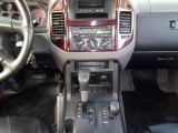 2001 Mitsubishi Montero Limited 4x4 Controls