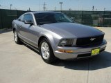 2007 Tungsten Grey Metallic Ford Mustang V6 Deluxe Coupe #47906018