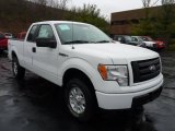 2011 Ford F150 STX SuperCab 4x4 Front 3/4 View