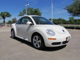 2008 Volkswagen New Beetle Triple White Coupe Data, Info and Specs