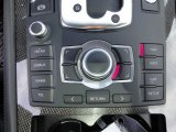 2009 Audi S8 5.2 quattro Controls