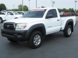 2007 Toyota Tacoma Regular Cab 4x4 Front 3/4 View