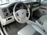 2008 Jeep Commander Limited Dark Khaki/Light Graystone Interior