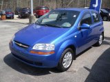 2005 Bright Blue Metallic Chevrolet Aveo LS Hatchback #48099326