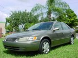1998 Antique Sage Pearl Toyota Camry LE V6 #440969