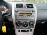 2009 Toyota Corolla XRS Controls