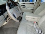 2001 Lincoln Town Car Signature Light Parchment Interior