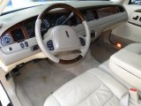2001 Lincoln Town Car Signature Light Parchment Interior