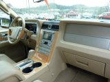 2009 Lincoln Navigator 4x4 Camel Interior