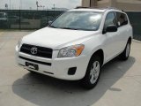 Super White Toyota RAV4 in 2011