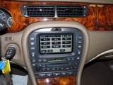 2007 Jaguar S-Type 4.2 Controls