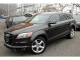 Lava Grey Pearl Effect Audi Q7 in 2008