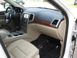 2011 Jeep Grand Cherokee Limited 4x4 Dashboard