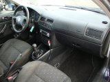 2000 Volkswagen Jetta GL Sedan Dashboard