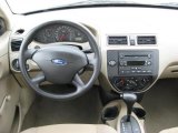 2007 Ford Focus ZX4 S Sedan Dashboard