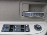 2006 Mitsubishi Raider DuroCross Double Cab 4x4 Controls