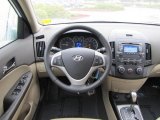 2011 Hyundai Elantra Touring SE Controls
