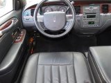 2006 Lincoln Town Car Signature Medium Light Stone Interior