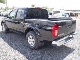 2011 Nissan Frontier SV Crew Cab 4x4 Exterior
