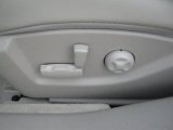 2011 Cadillac STS 4 V6 AWD Controls