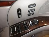 1997 Buick Park Avenue Ultra Supercharged Sedan Controls