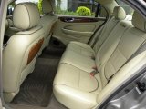 2008 Jaguar XJ Vanden Plas Champagne Interior