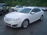 2010 White Platinum Metallic Tri-Coat Lincoln MKS FWD #48521099
