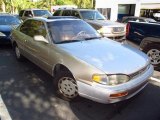 1995 Cashmere Beige Metallic Toyota Camry LE Coupe #48663170