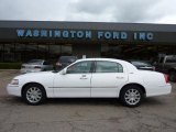 2010 Vibrant White Lincoln Town Car Signature Limited #48663587