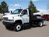 2007 GMC C Series TopKick C4500 Regular Cab Chassis Moving Truck Front 3/4 View