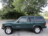 Forest Green Pearlcoat Jeep Cherokee in 2001