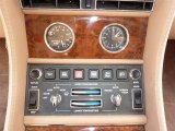 2002 Bentley Azure  Controls