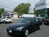 2009 BMW 5 Series 528xi Sedan