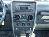 2008 Jeep Wrangler Unlimited X Controls